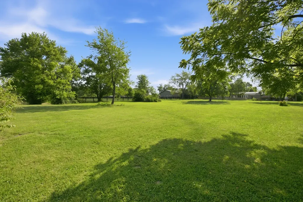 2613 Country Haven Drive Thompsons Station TN 37179