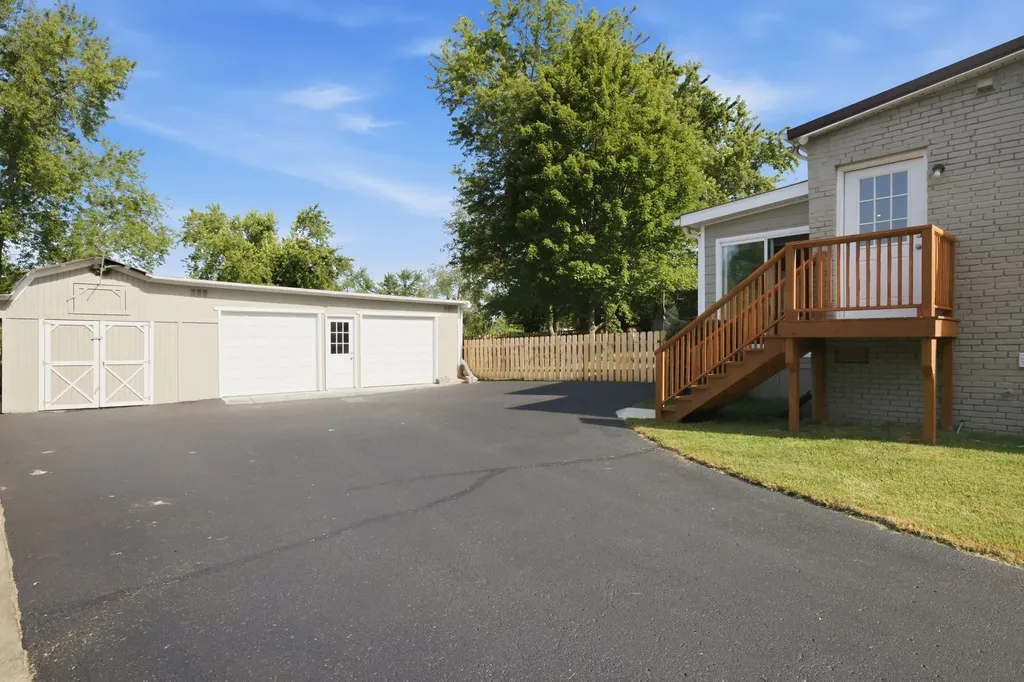 2613 Country Haven Drive Thompsons Station TN 37179