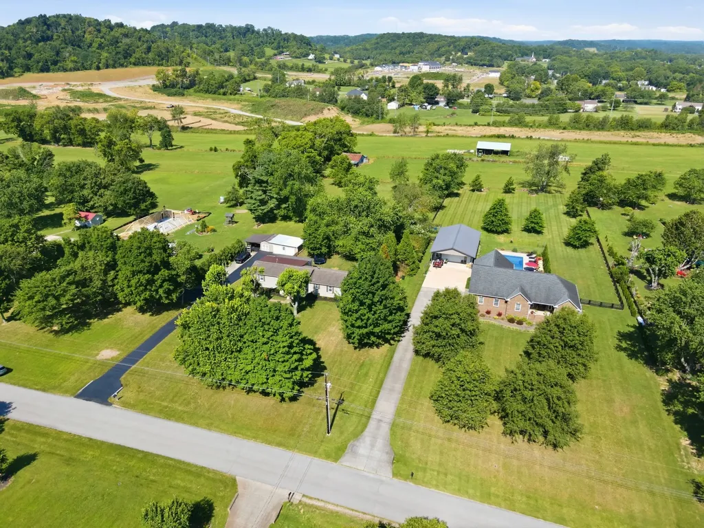 2613 Country Haven Drive Thompsons Station TN 37179