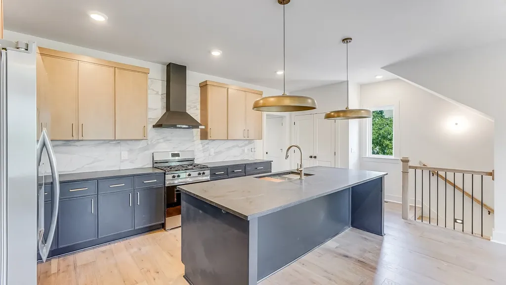 6305 Robertson Avenue Nashville TN 37209