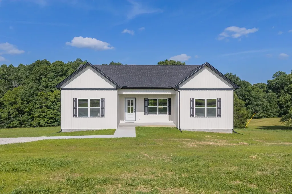 831 Wells Road Dickson TN 37055