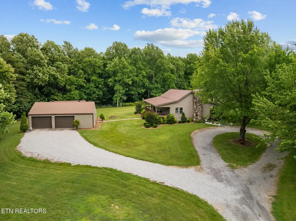 600 Dave Garrett Road Crossville TN 38571