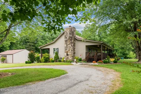 600 Dave Garrett Road Crossville TN 38571