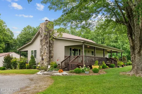 600 Dave Garrett Road Crossville TN 38571
