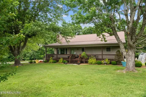 600 Dave Garrett Road Crossville TN 38571