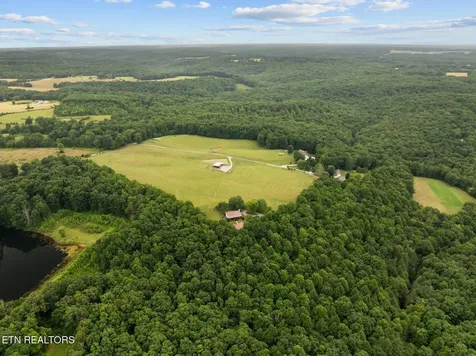 600 Dave Garrett Road Crossville TN 38571