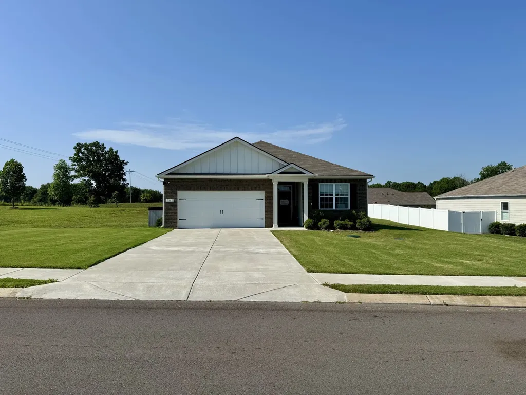 101 Stammer Farms Boulevard Chapel Hill TN 37034