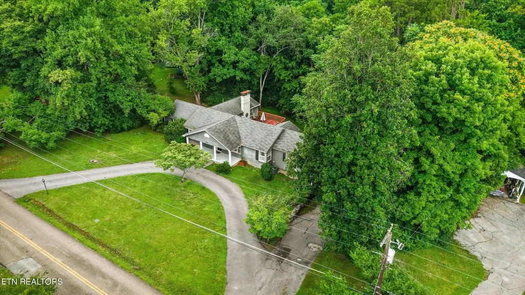 5403 E Sunset Road Knoxville TN 37914