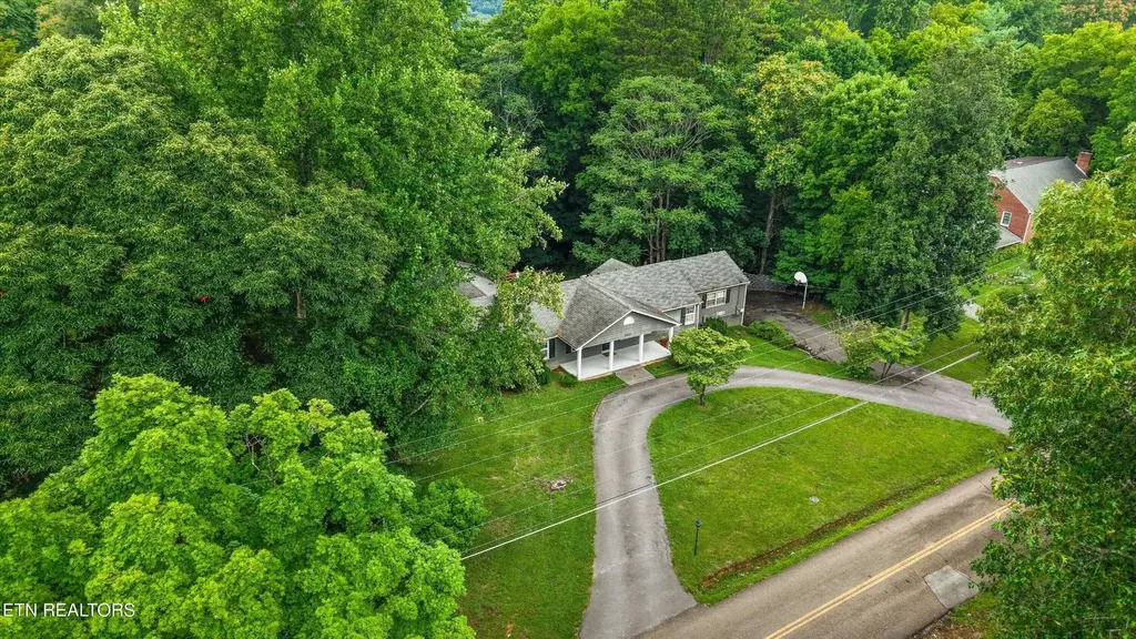 5403 E Sunset Road Knoxville TN 37914