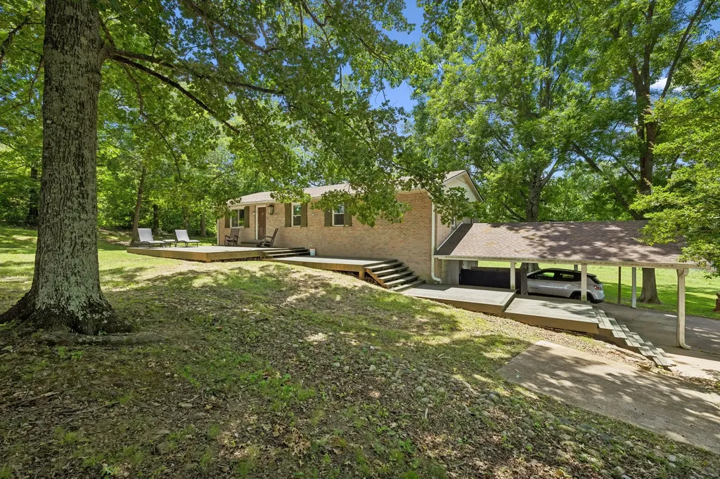 2667 Sanford Road Nolensville TN 37135