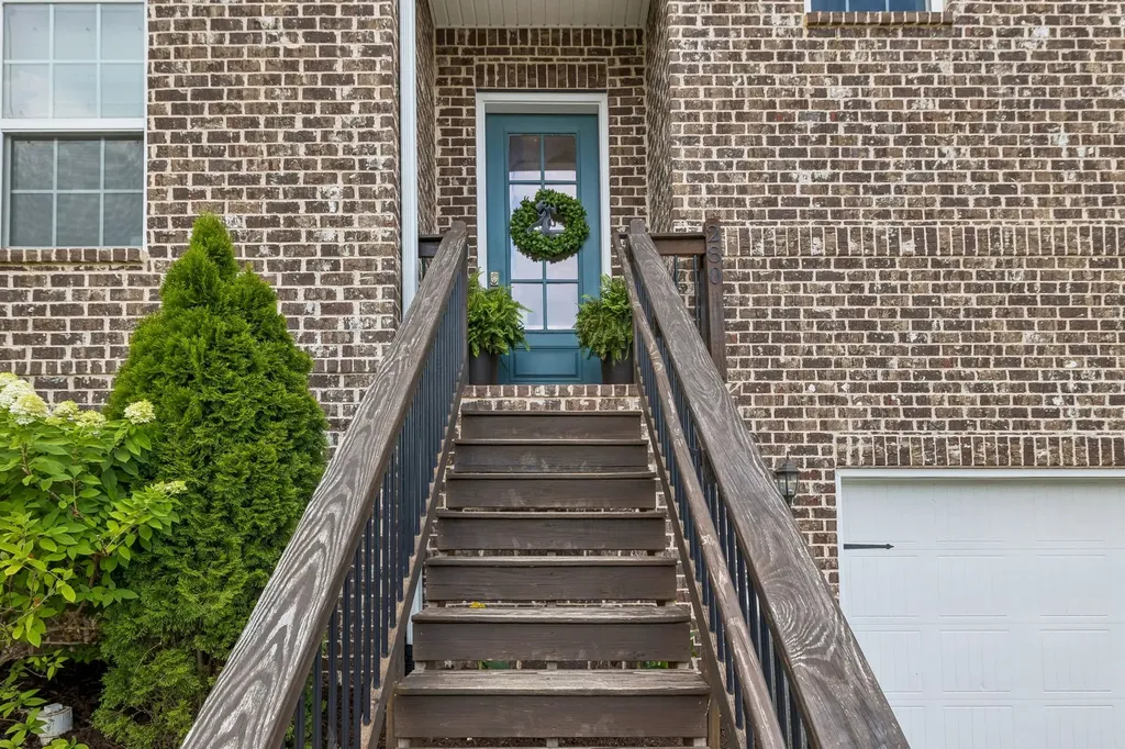 280 Blackpool Drive Nashville TN 37211