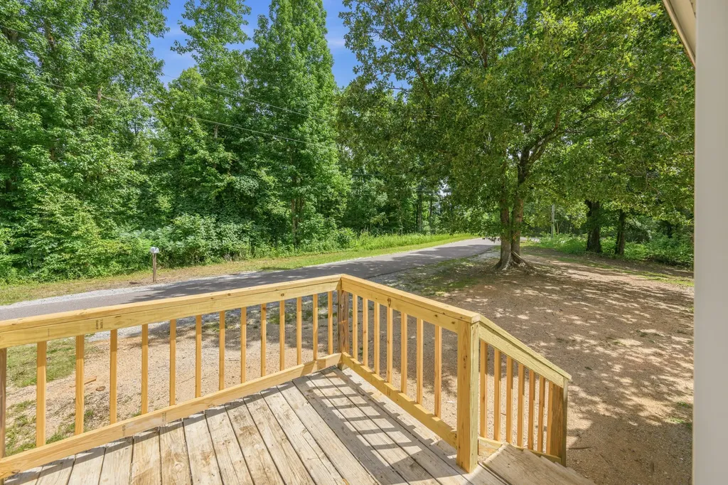 2625 Horny Head Creek Road Parsons TN 38363