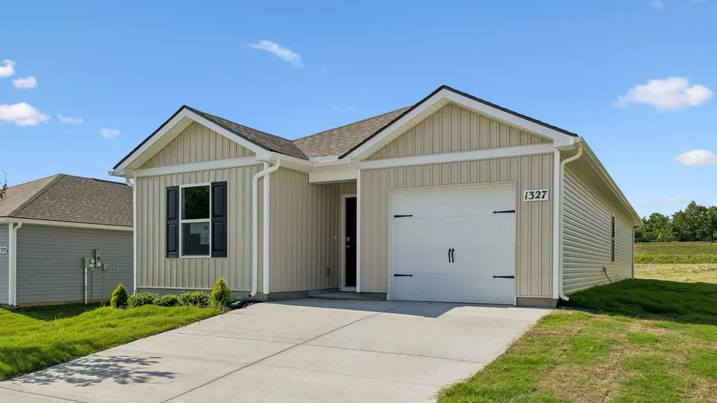1327 Preakness Lane Lewisburg TN 37091