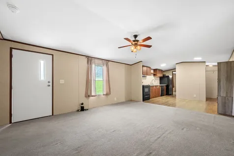 10 Light Lane Kelso TN 37348