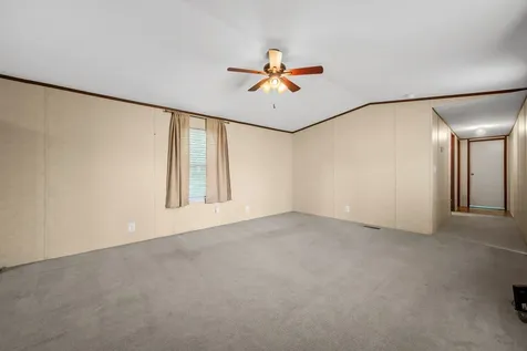 10 Light Lane Kelso TN 37348