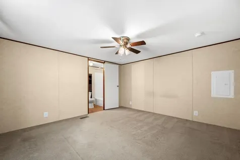 10 Light Lane Kelso TN 37348