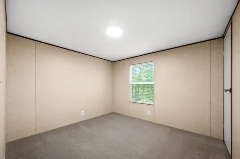 10 Light Lane Kelso TN 37348