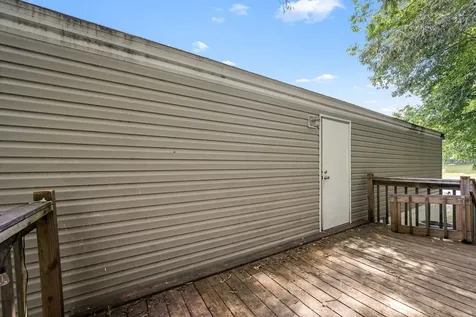 10 Light Lane Kelso TN 37348