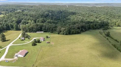 10 Light Lane Kelso TN 37348