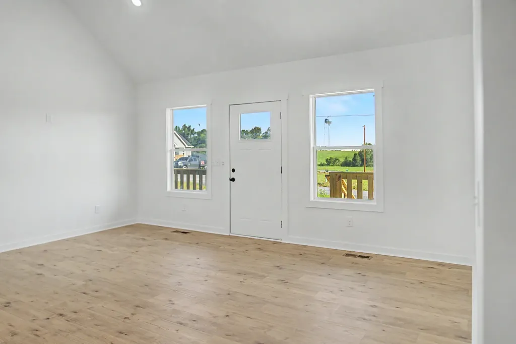 300 Irene Court Lafayette TN 37083