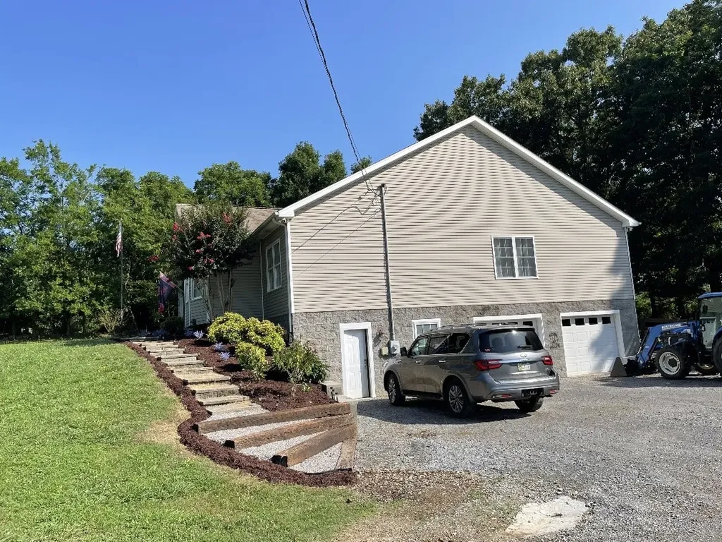 1062 Highway 96 N Fairview TN 37062