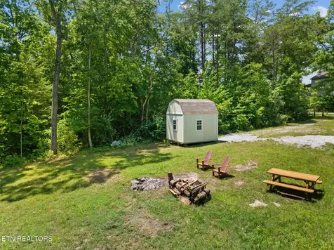 111 Seminole Circle Crossville TN 38572