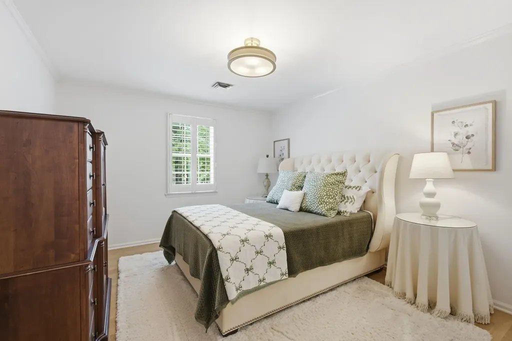 4400 Belmont Park Terrace Nashville TN 37215