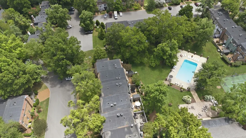 4400 Belmont Park Terrace Nashville TN 37215