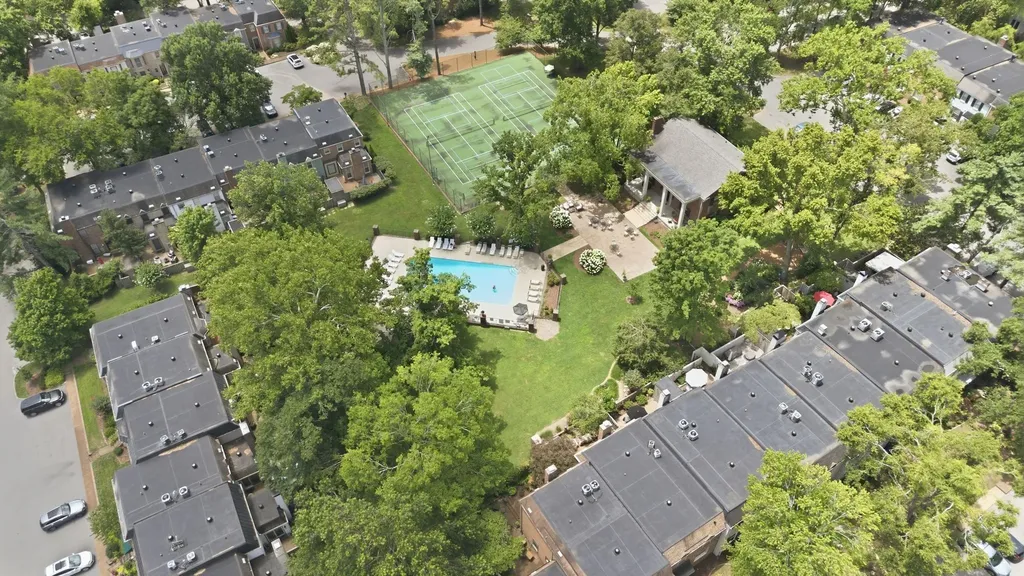4400 Belmont Park Terrace Nashville TN 37215