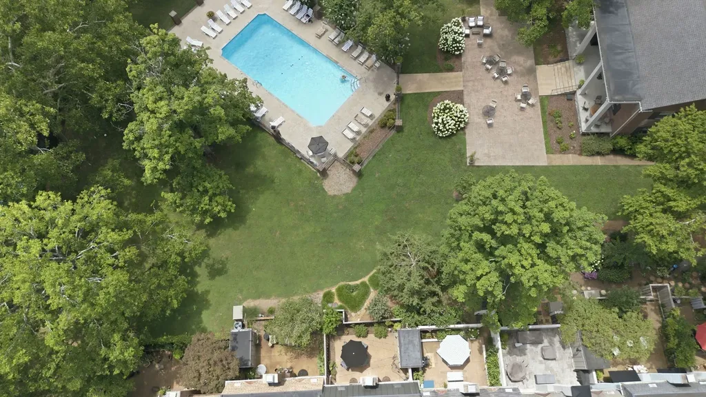 4400 Belmont Park Terrace Nashville TN 37215
