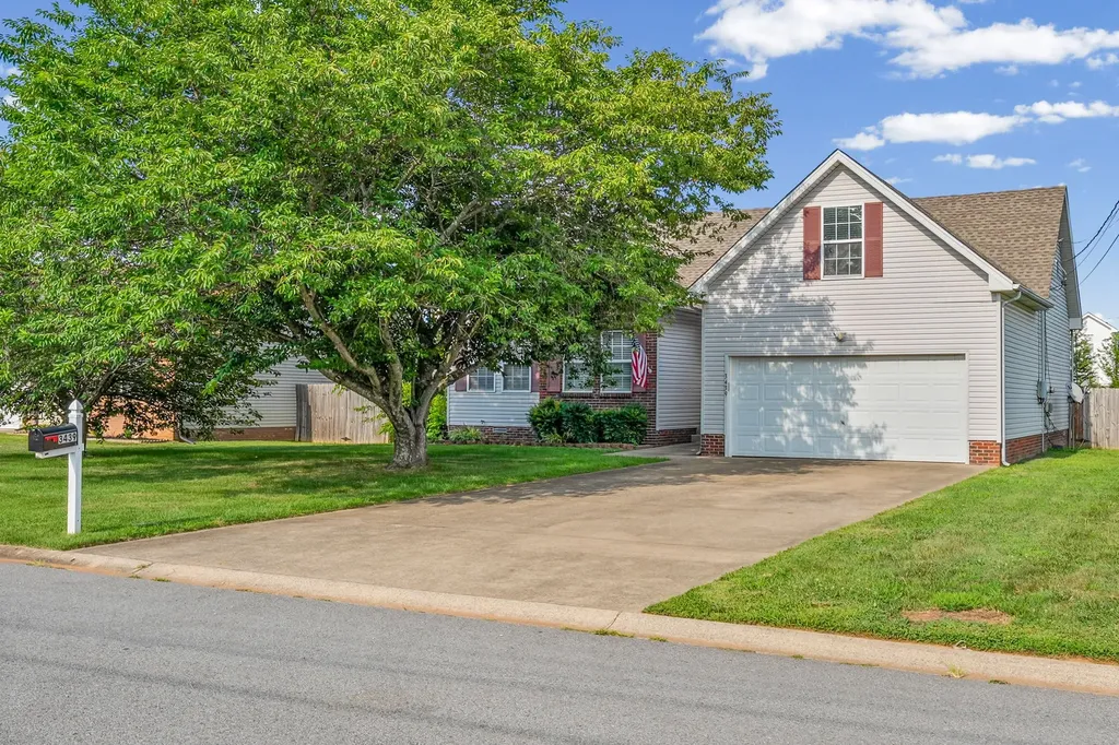 3439 Loon Drive Clarksville TN 37042