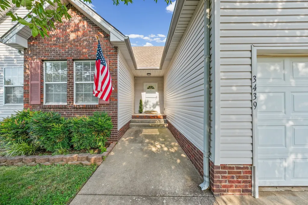 3439 Loon Drive Clarksville TN 37042