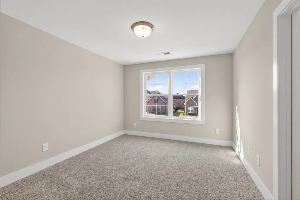 5609 Sinclair Street Murfreesboro TN 37127