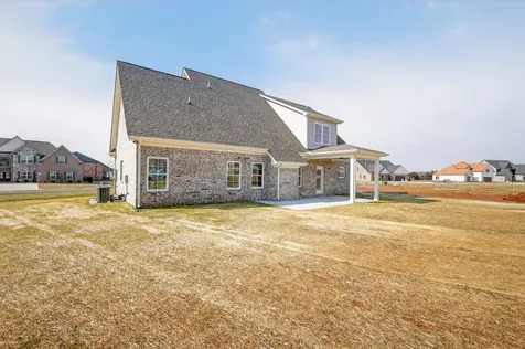 5609 Sinclair Street Murfreesboro TN 37127