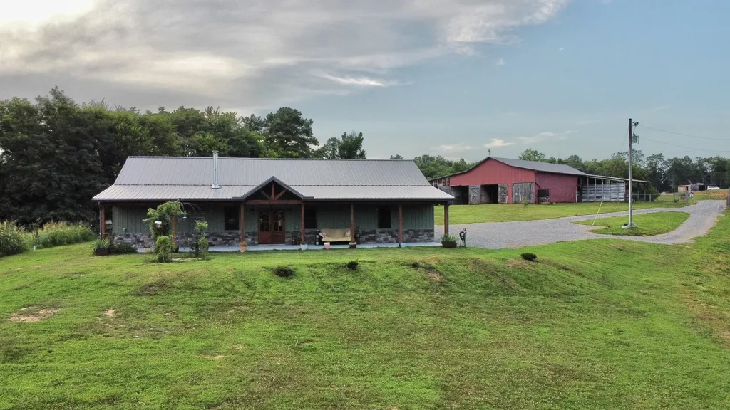 354 Dyer Ridge Road Baxter TN 38544