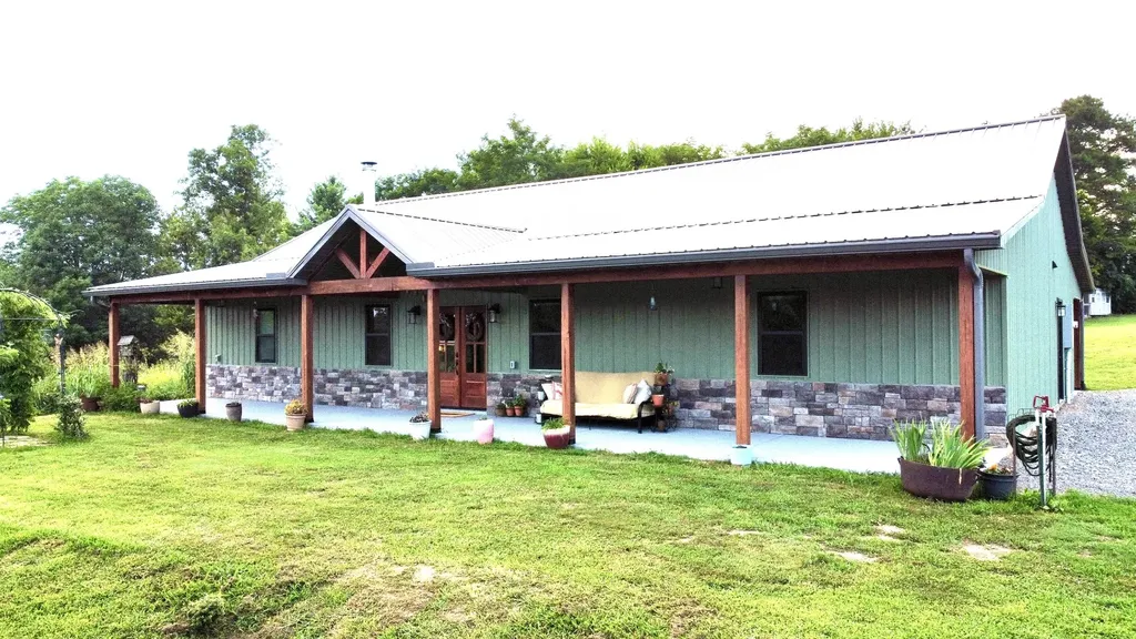 354 Dyer Ridge Road Baxter TN 38544