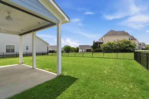 44 Hammock Drive Winchester TN 37398