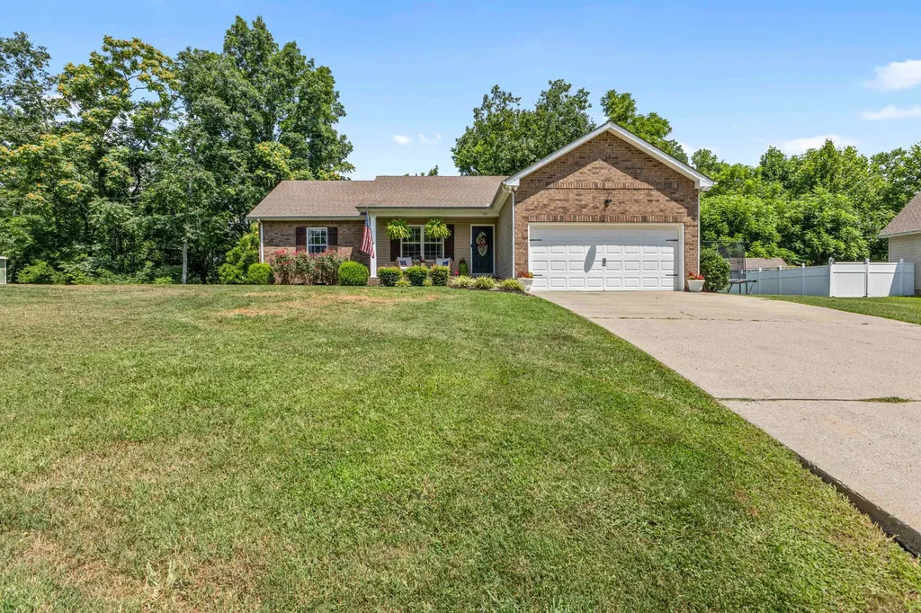 1305 Shell Road Goodlettsville TN 37072