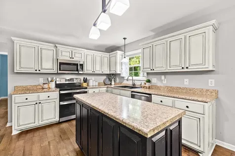 1305 Shell Road Goodlettsville TN 37072