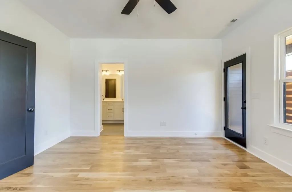 2413B Booker Street Nashville TN 37208