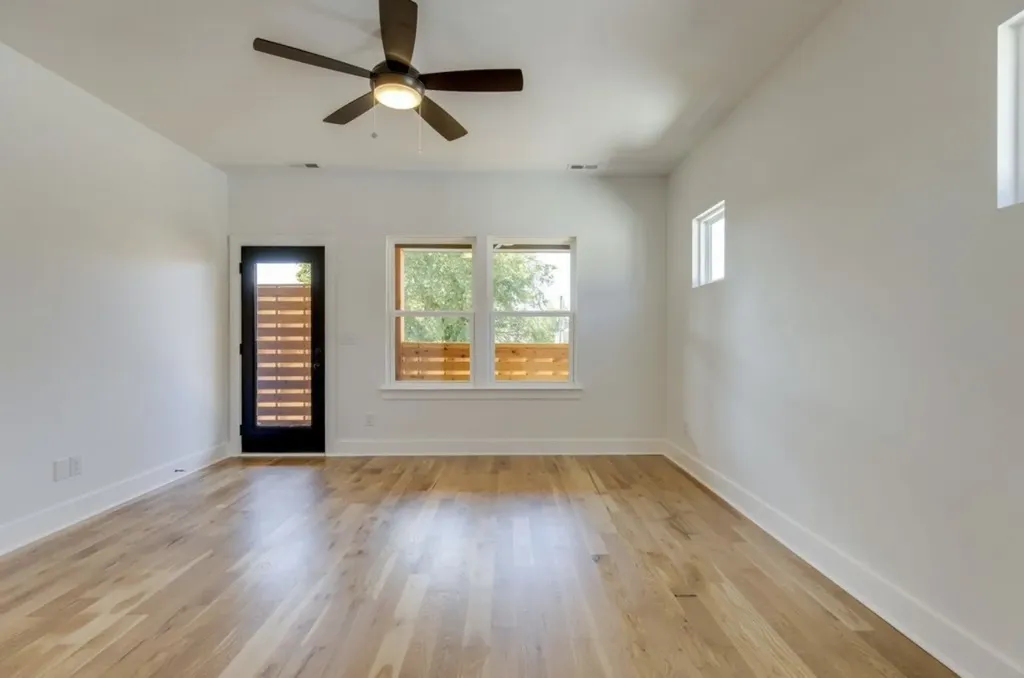 2413B Booker Street Nashville TN 37208