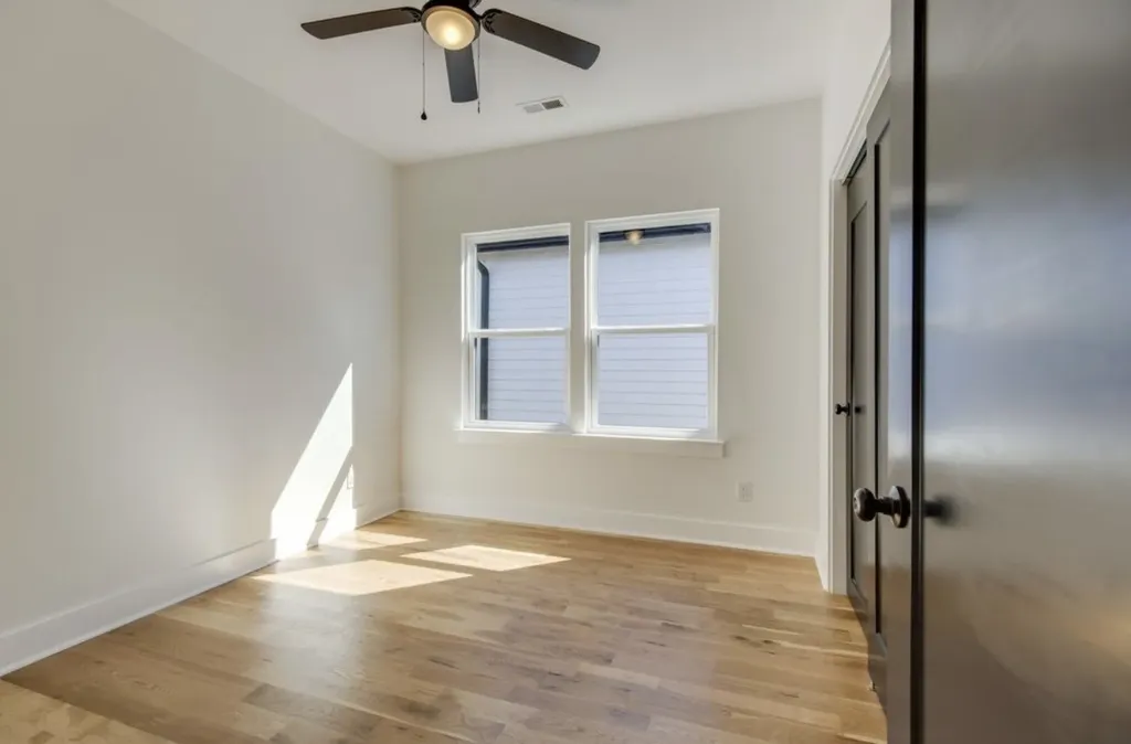 2413B Booker Street Nashville TN 37208
