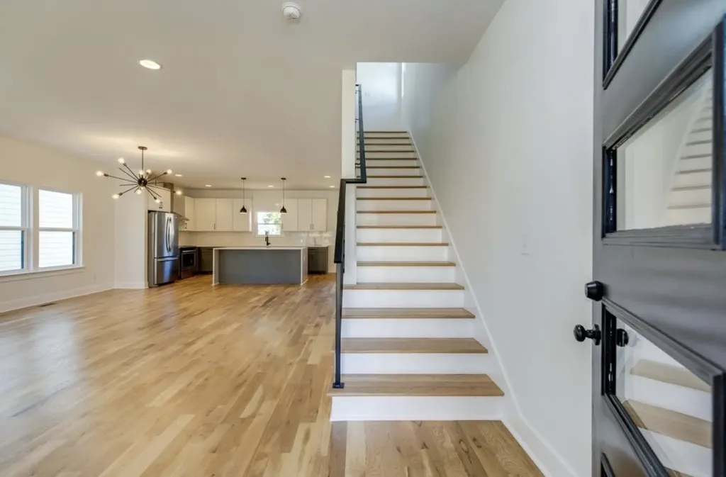 2413B Booker Street Nashville TN 37208