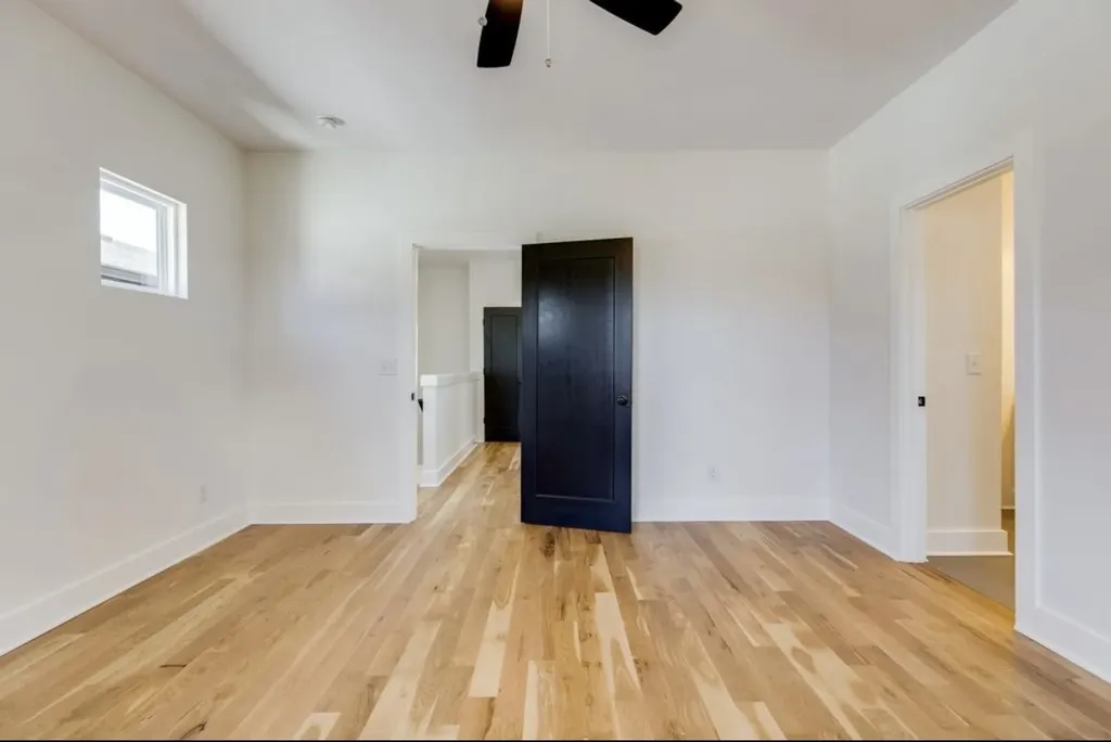 2413B Booker Street Nashville TN 37208