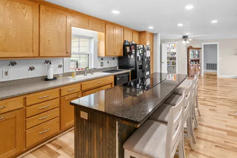 11 Jess Long Lane Hillsboro TN 37342