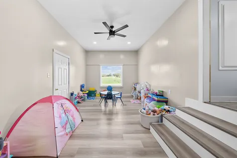 11 Jess Long Lane Hillsboro TN 37342