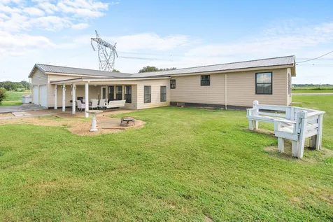 11 Jess Long Lane Hillsboro TN 37342