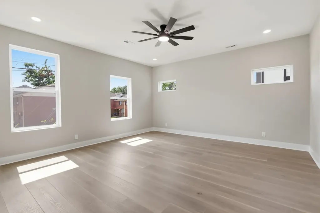 1203 14th Ave, S Nashville TN 37212