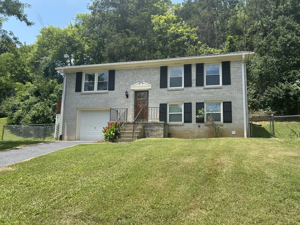 211 Sawyer Brown Court Nashville TN 37221