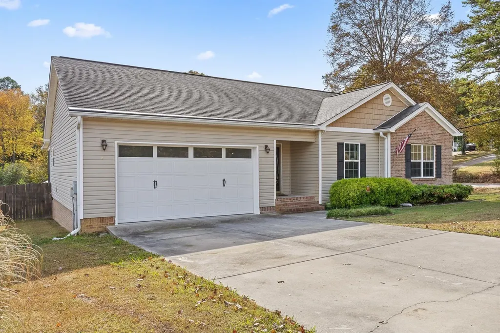 7006 Maple Leaf Lane Harrison TN 37341